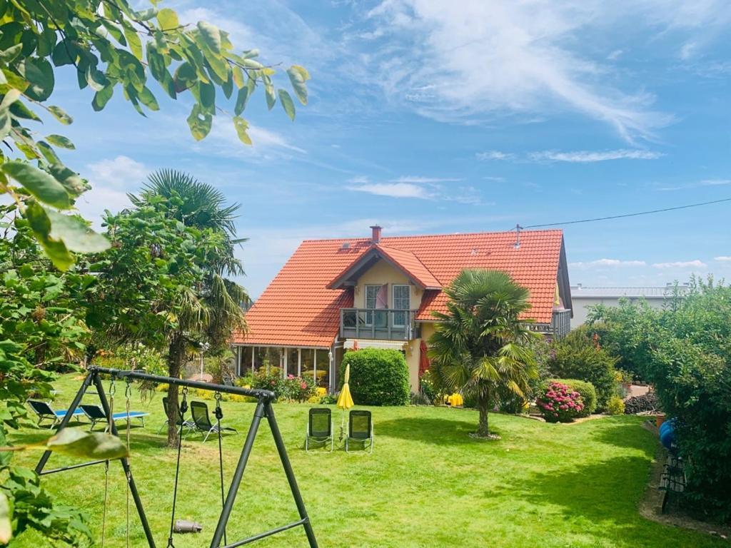 Gaestehaus Helbighof Neustadt an der Weinstrasse Bagian luar foto