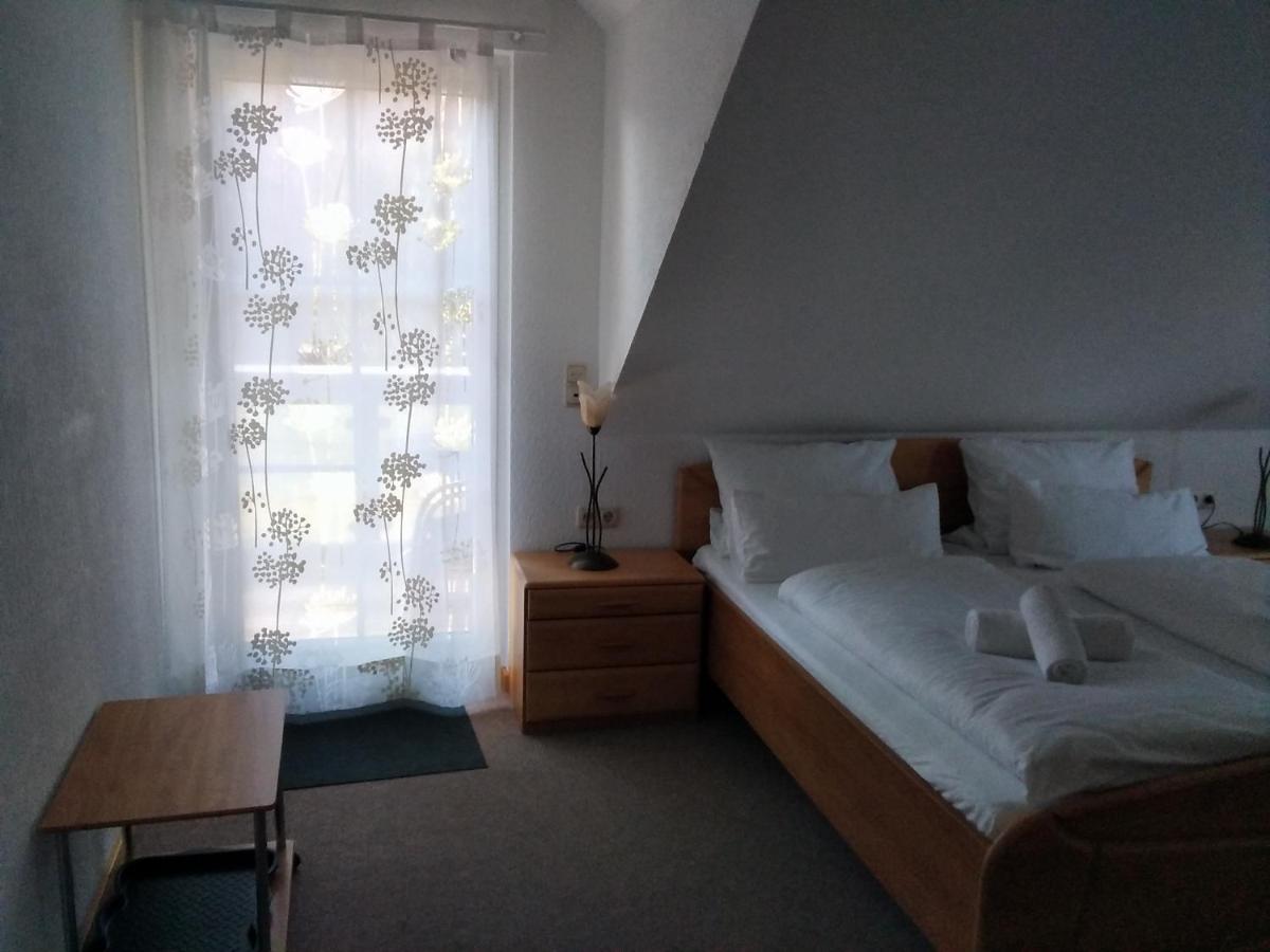 Gaestehaus Helbighof Neustadt an der Weinstrasse Bagian luar foto
