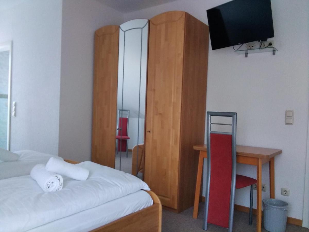 Gaestehaus Helbighof Neustadt an der Weinstrasse Bagian luar foto